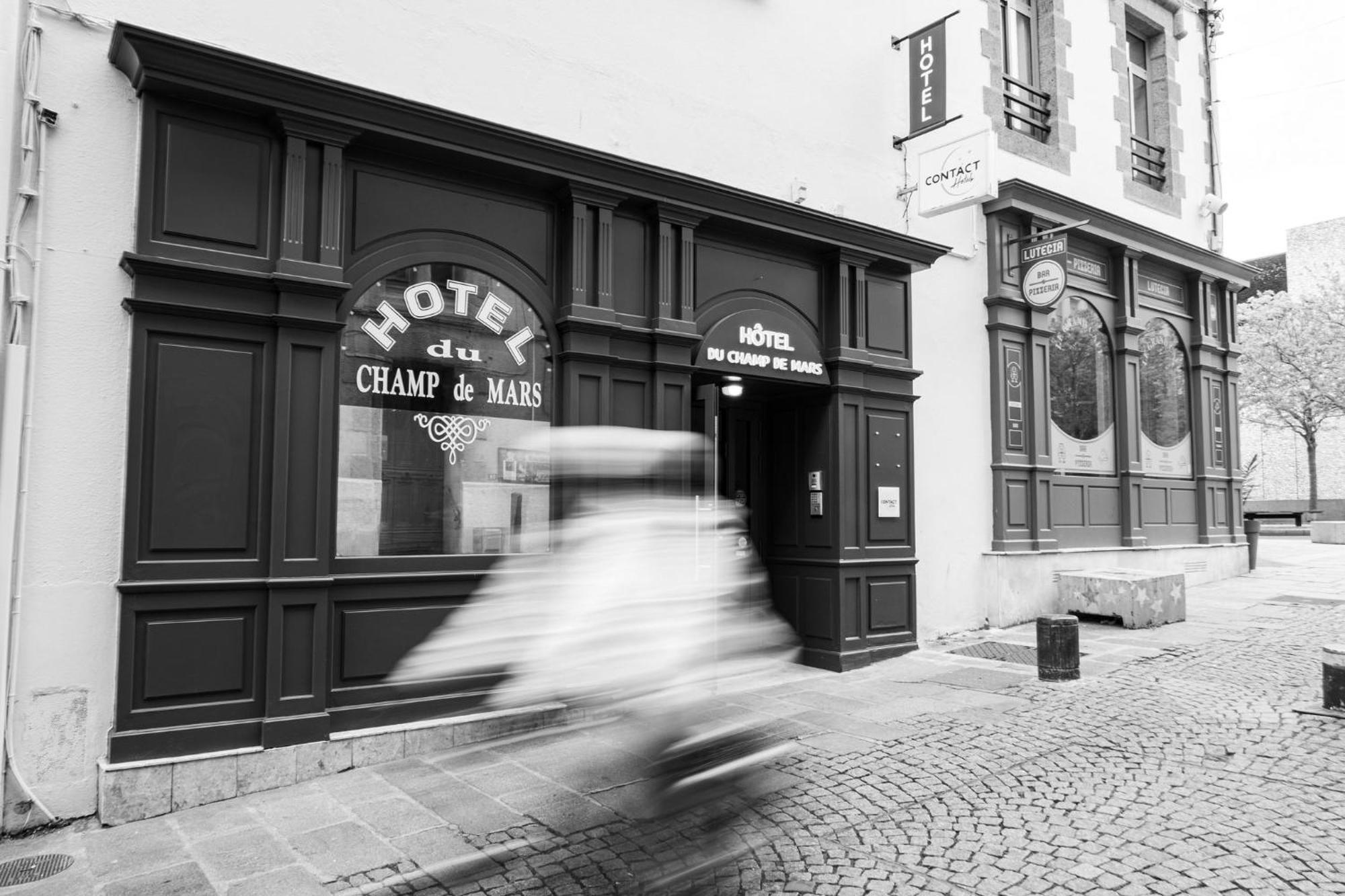 Contact Hotel Du Champ De Mars De Saint-Brieuc Buitenkant foto